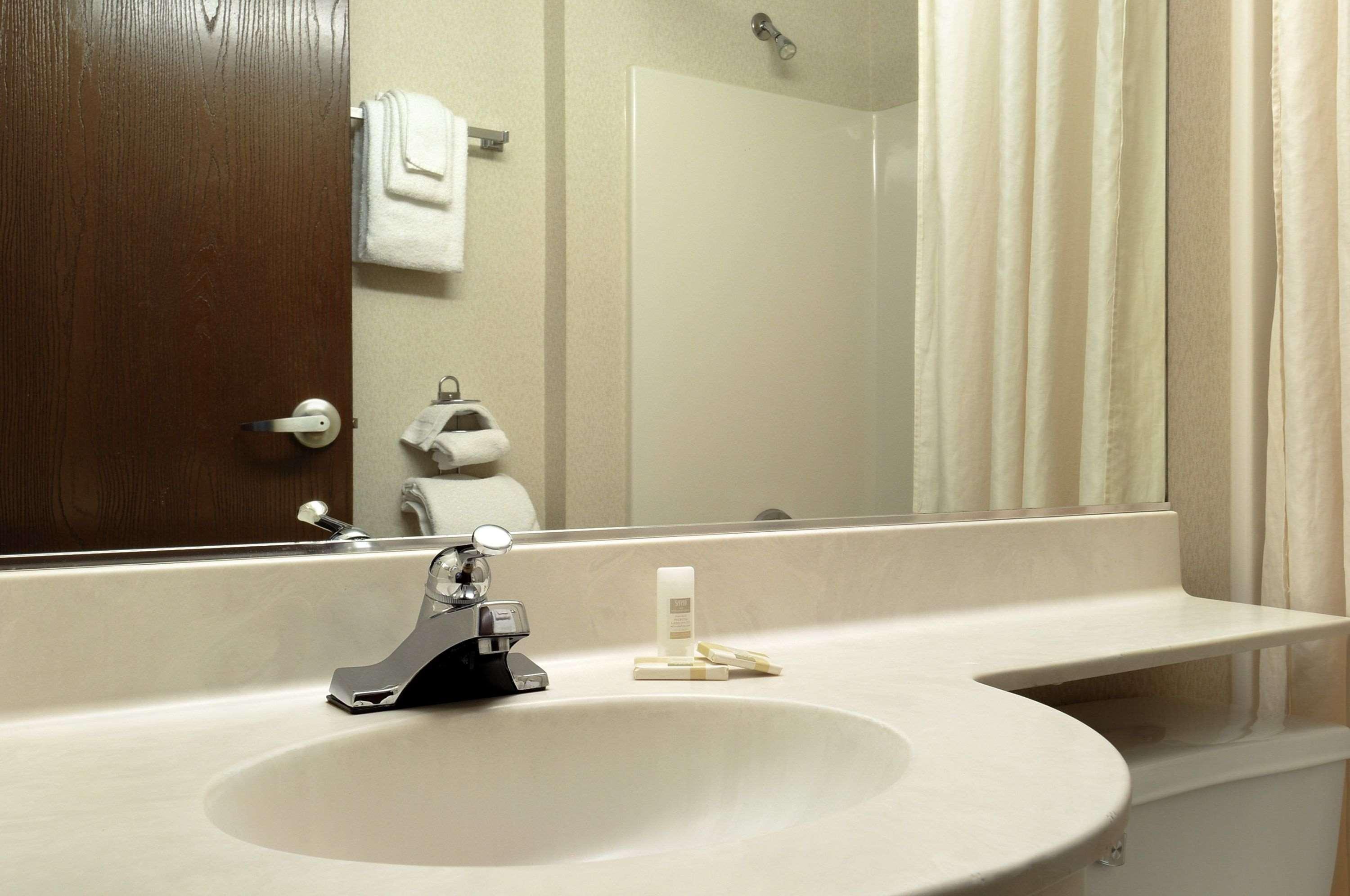 Microtel Inn & Suites By Wyndham Bloomington Msp Airport Quarto foto